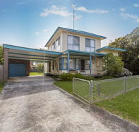 HOLIDAY ON NAUTILUS INVERLOCH - Accommodation Bookings