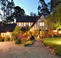 Holly Lodge