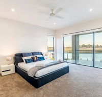 HomePlus - Luxury Living in Sanctuary Cove