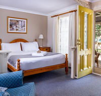 Honeysuckle Cottages - Accommodation Bookings
