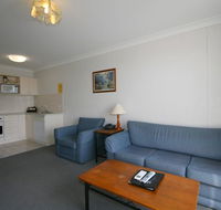 Horizons 417/10 Kosciuszko Road