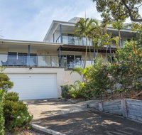 Island View - 80 Lentara St - Large Family Home Pool WIFI and Sweeping Views of Fingal - Accommodation Bookings