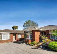 Ivy Units Glen Waverley
