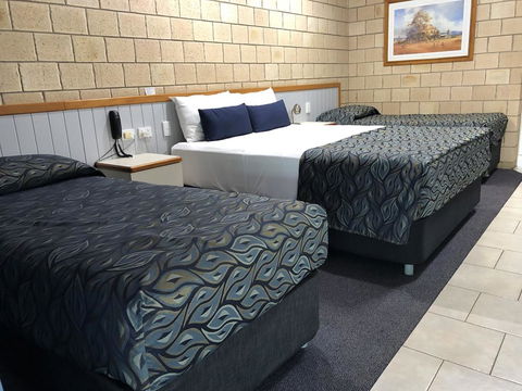 Jacaranda Country Motel - Accommodation Bookings 1