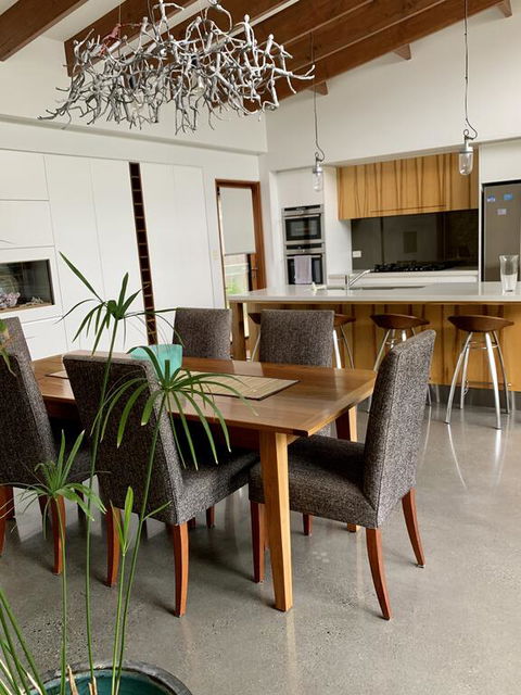 Jacaranda Garden Retreat - Accommodation Bookings 3