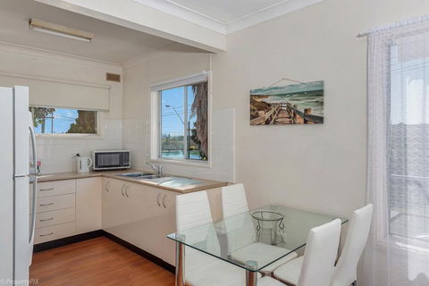Jamaica Holiday Units - Accommodation Bookings 2