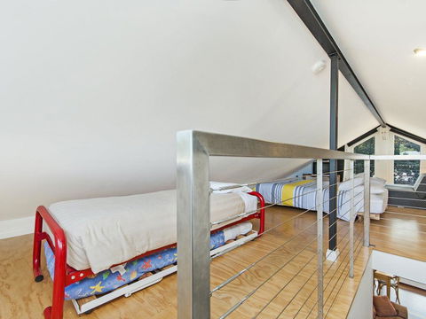 JOHANSSON'S PERCH COTTAGE - Accommodation Bookings 1