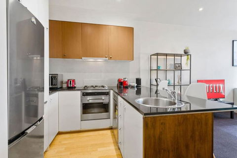 JOLI Opposite MCG And Botanical Gardens - Accommodation Bookings 1