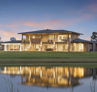 Jolong Park Club House