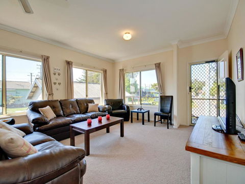 Just 4 Fun - Accommodation Bookings 3