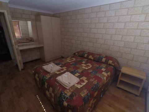 Kalbarri Tudor Holiday Park - Accommodation Bookings 1