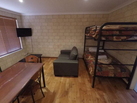 Kalbarri Tudor Holiday Park - Accommodation Bookings 3