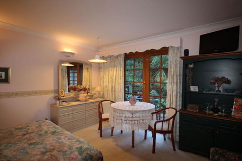 Kalimna - Garden Room - Accommodation Bookings 2