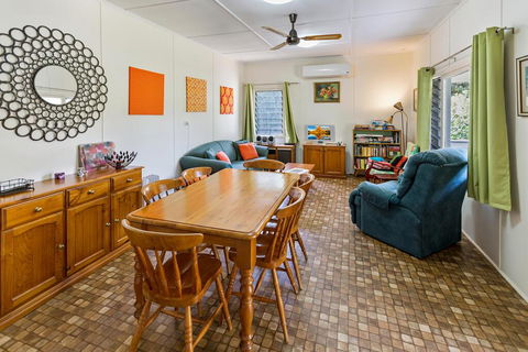 Kambera - Pet Friendly Cottage On Raymond Island - Accommodation Bookings 2