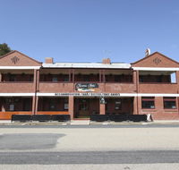 Kaneira Hotel - Accommodation Bookings
