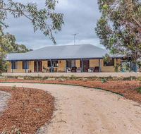 Kangaroo Lake Homestead