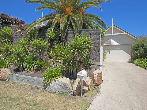 KaniCoast - Accommodation Bookings 0