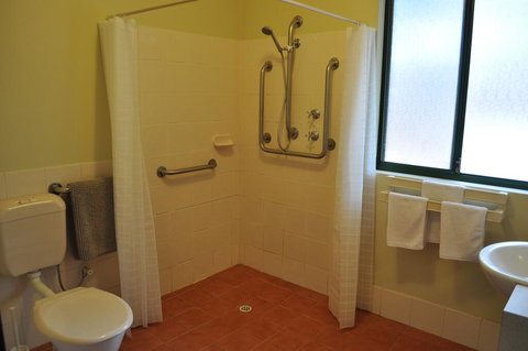 Karri Valley Chalets - Accommodation Bookings 3