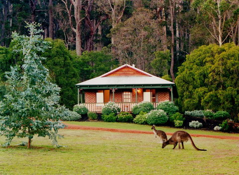 Karri Valley Chalets - Accommodation Bookings 0