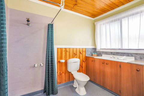 Kellraine Holiday Units - Accommodation Bookings 2