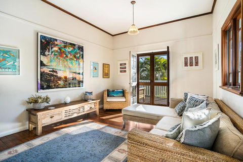 Kembali On Massinger Street - Accommodation Bookings 1