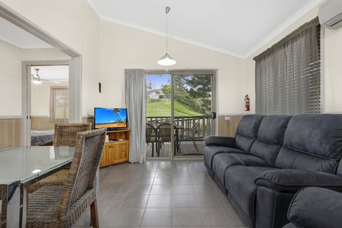 Kendalls Beach Holiday Park - Accommodation Bookings 1