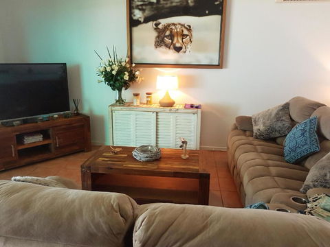 King Reef Beach House - Accommodation Bookings 1