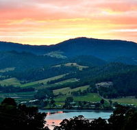 Kings Hill Accommodation - Accommodation Bookings