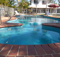 Kinka Palms Beachfront Apartments / Motel - Accommodation Bookings