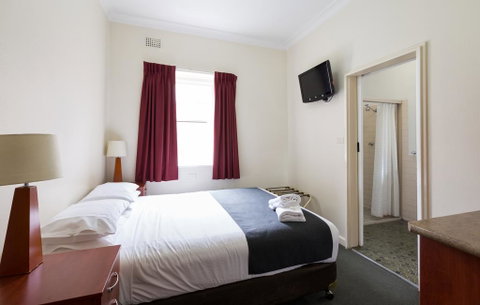 Knickerbocker Hotel - Accommodation Bookings 0