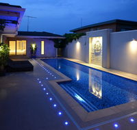Kraimorie Large family beach house with pool superb water views pool and games room