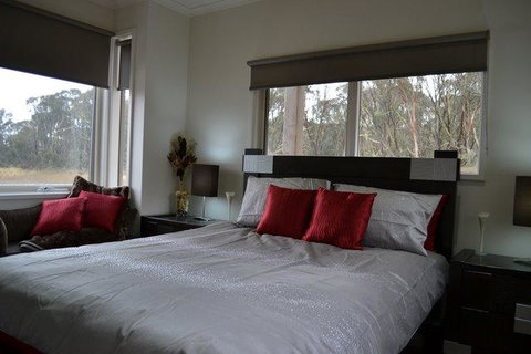 Krystal Peaks-DPA - Accommodation Bookings 2