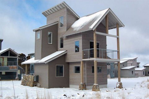 Krystal Peaks-DPA - Accommodation Bookings 0