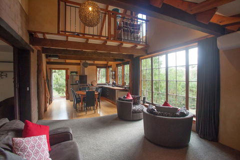 La Boheme Villa - Accommodation Bookings 2