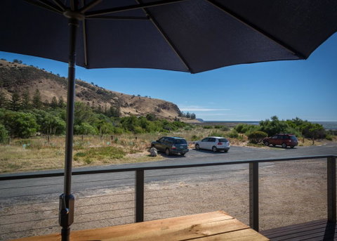 Lady Bay Getaway - 12 Lady Bay, Normanville - Accommodation Bookings 1