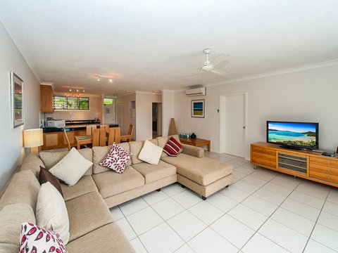 Lagoon 003 - Accommodation Bookings 0