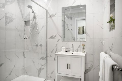 Lake Daylesford Apartment 2 - Accommodation Bookings 2