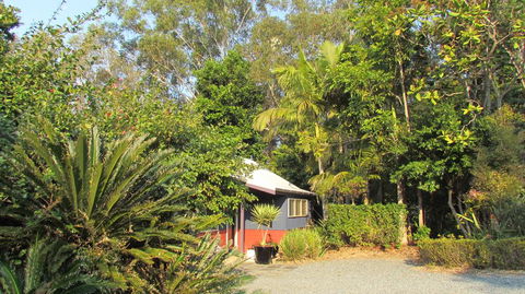 Lake Russell Lakeside Retreat - Accommodation Bookings 1