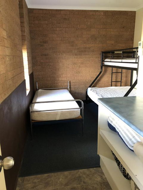 Lake Talbot Tourist Park - Accommodation Bookings 2