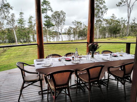 Lake Tinaroo Waterfrontage - Accommodation Bookings 1