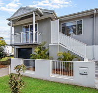 Lakefront Peace Apartments - Accommodation Bookings