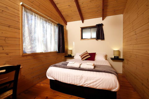 Lakes And Craters Holiday Park - Accommodation Bookings 1
