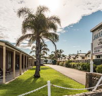 Lakes Jakaranda Holiday Units - Accommodation Bookings