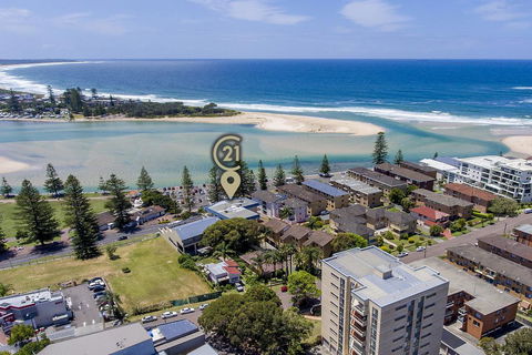 Lakeshore Apartments - Unit 6 - Accommodation Bookings 0