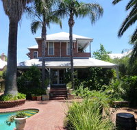 Lakeside Bed  Breakfast