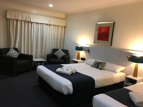 Lakeview Motor Inn - Accommodation Bookings 1