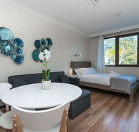 Lane Cove Studio - POOL - PARKING - WIFI - Accommodation Bookings