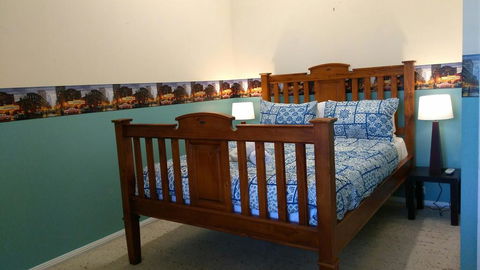 Large 6-Bedroom House With Wifi & Netflix Close To Singleton CBD Hunter Valley - Accommodation Bookings 3
