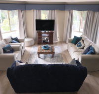 Large Family Home - Accommodation Bookings
