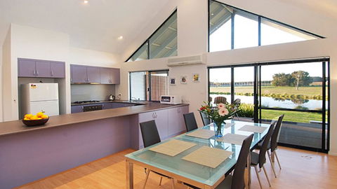 Le Reve 3 - Accommodation Bookings 2